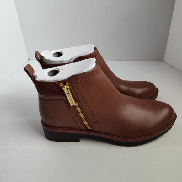 Ladies SZ 6.5M Tommy Hilfiger Medium Brown Bootie - Picture 2 of 5